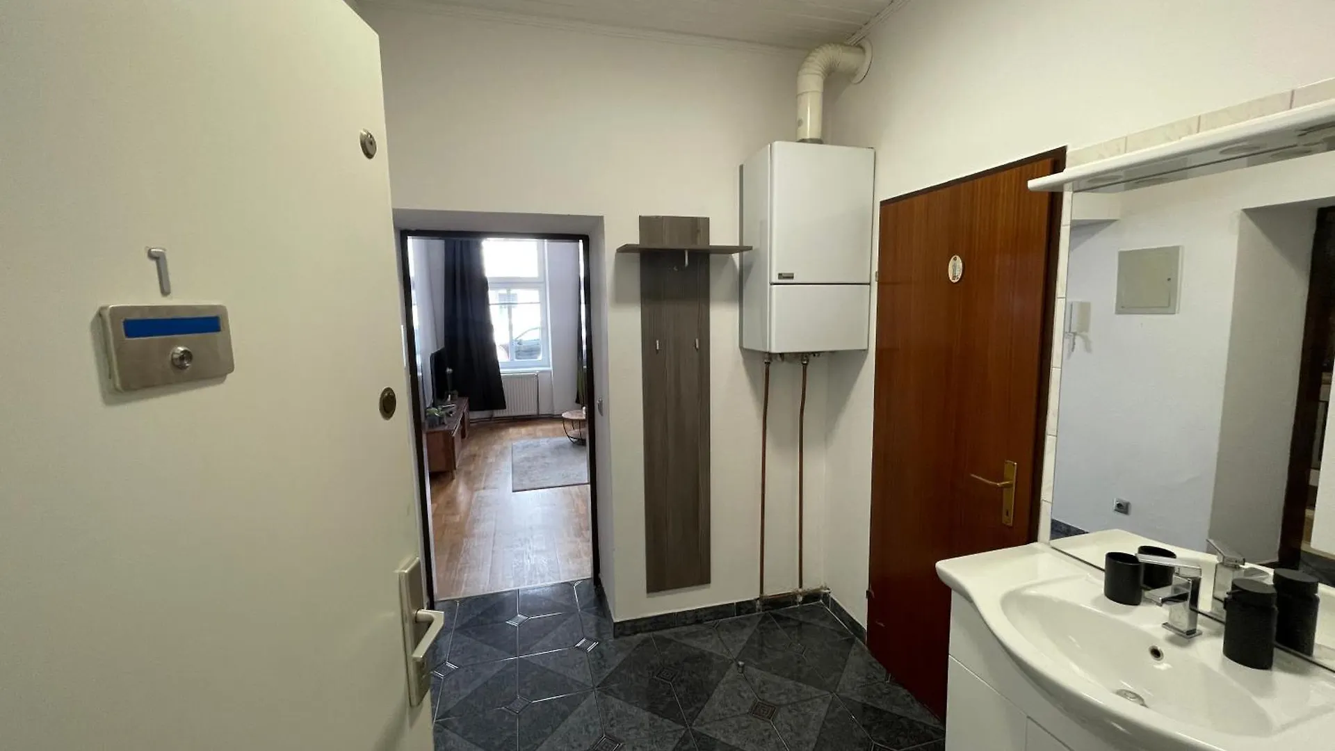 Central Apartment In Vienna Austria